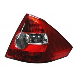 FARO TRASERO DER. (SEDAN)