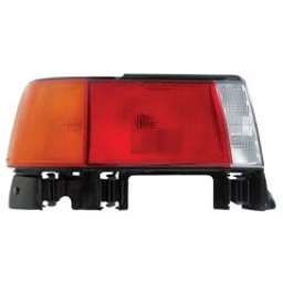 FARO TRASERO DER. TRICOLOR -TYC-
