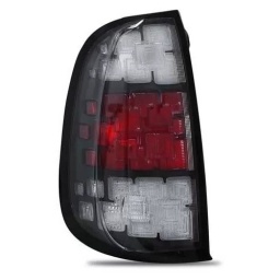 FARO TRASERO IZQ. CRISTAL