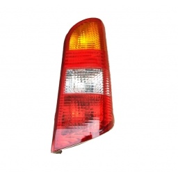 FARO TRASERO IZQ.