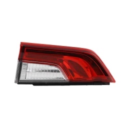 FARO TRASERO INTERNO DER. -ORIGINAL-