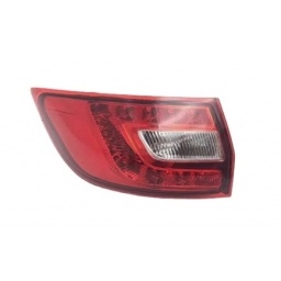 FARO TRASERO EXTERNO IZQ.