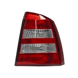 FARO TRASERO DER. (SEDAN) -TYC-